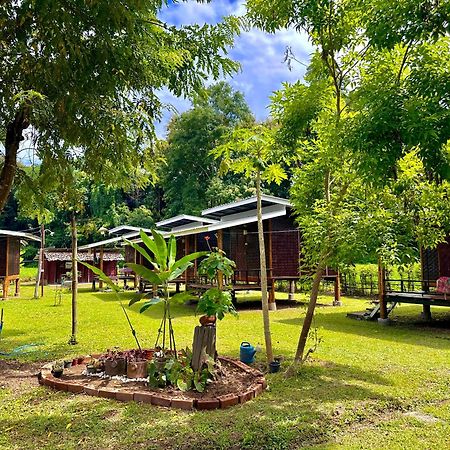 Twin Hut Hotel Pai Eksteriør billede