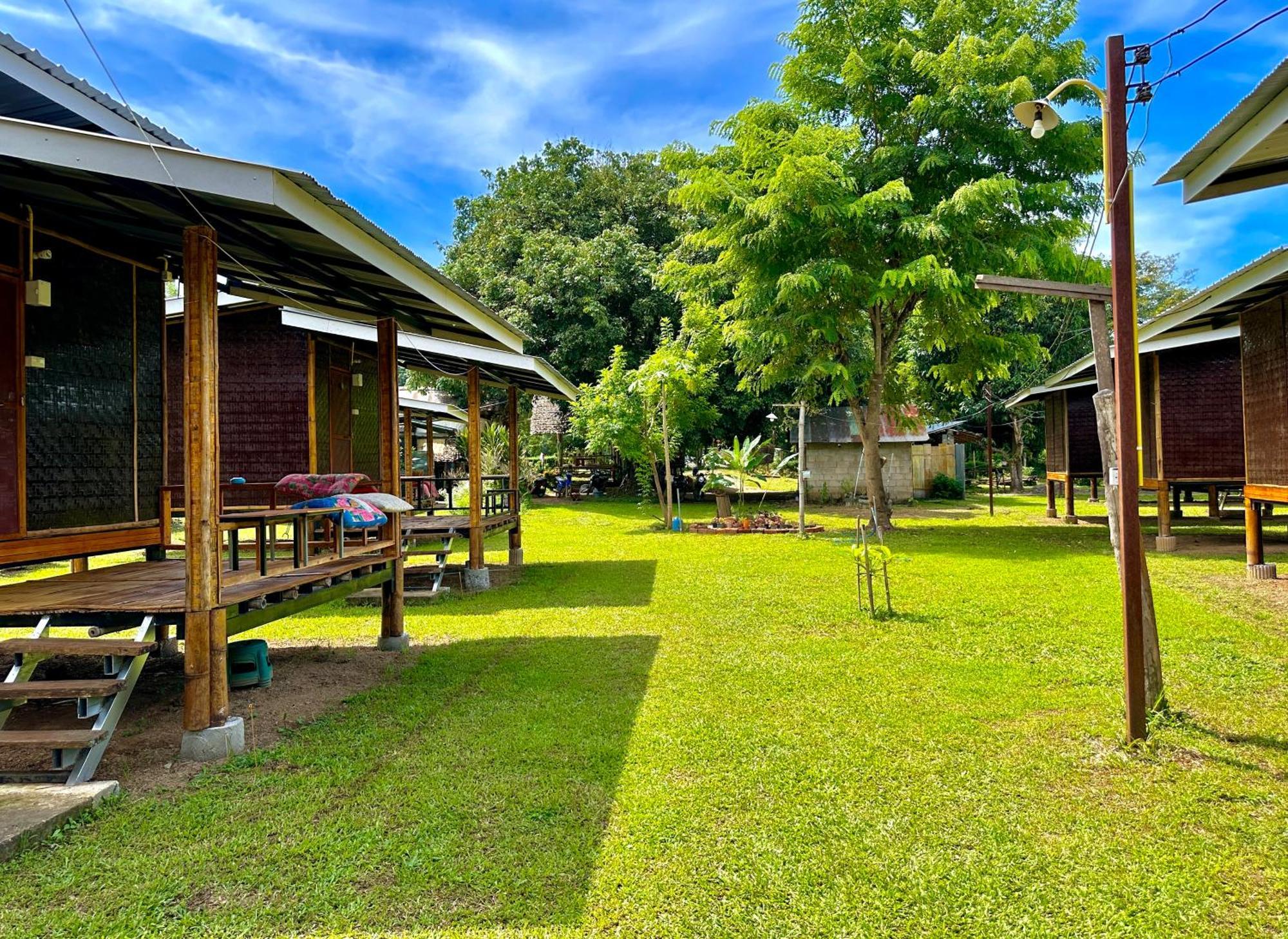 Twin Hut Hotel Pai Eksteriør billede