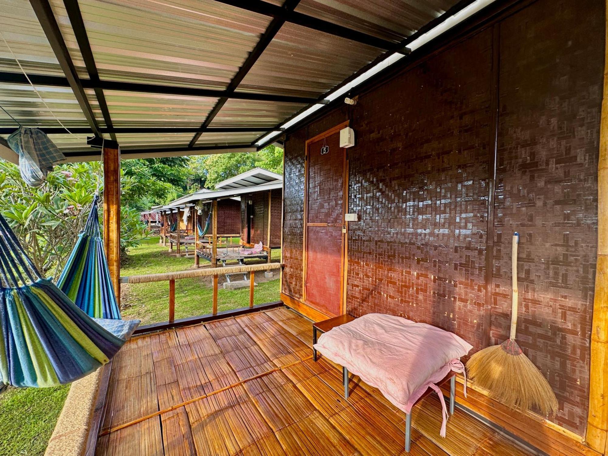 Twin Hut Hotel Pai Eksteriør billede