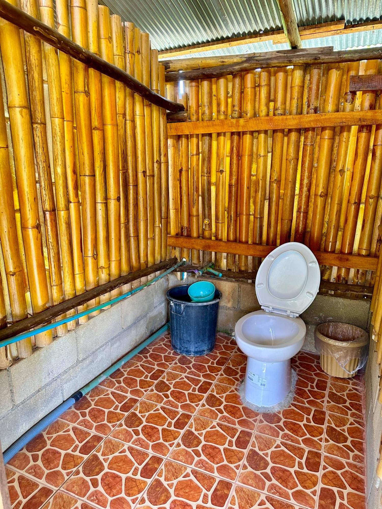 Twin Hut Hotel Pai Eksteriør billede