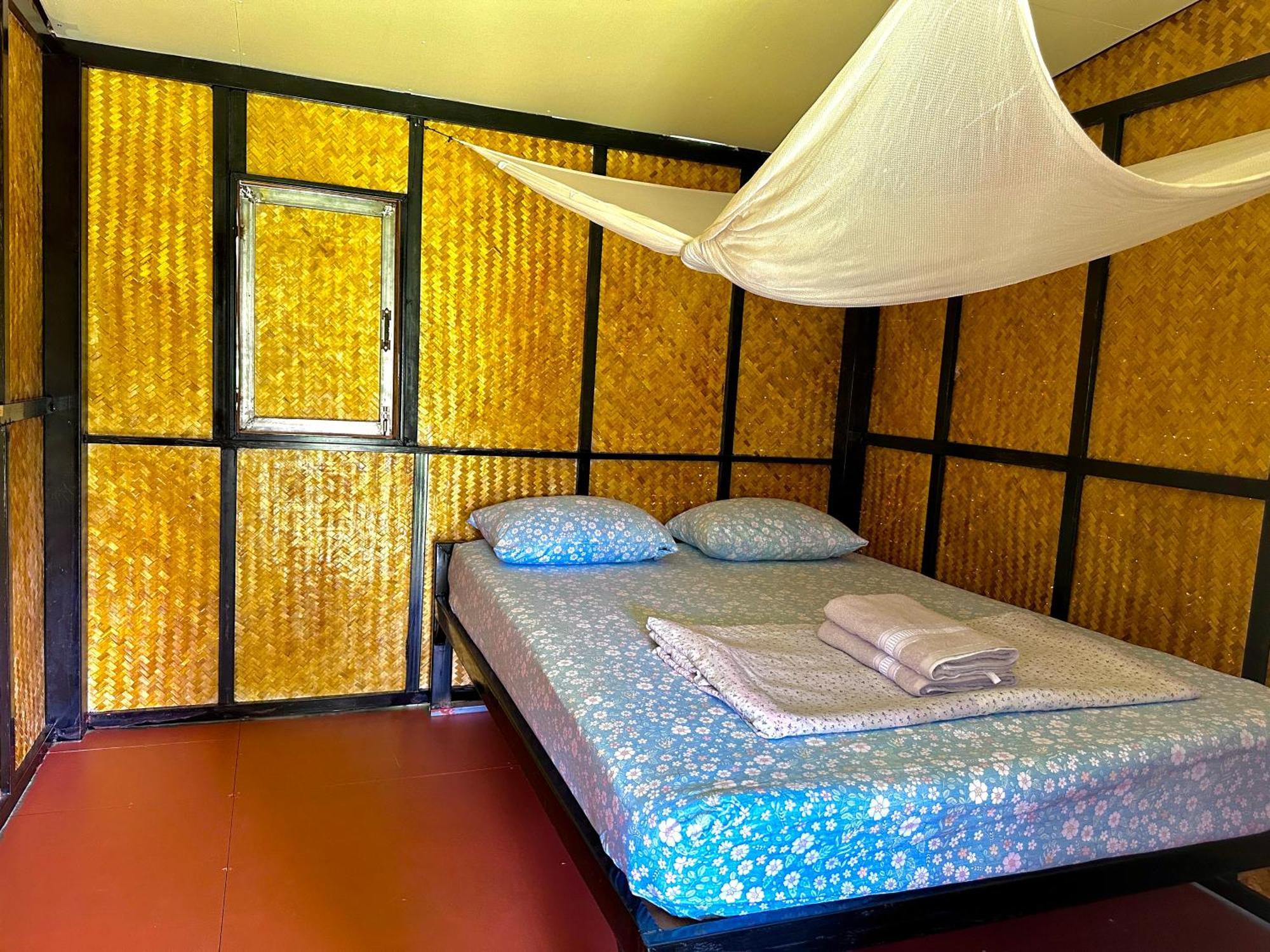 Twin Hut Hotel Pai Eksteriør billede